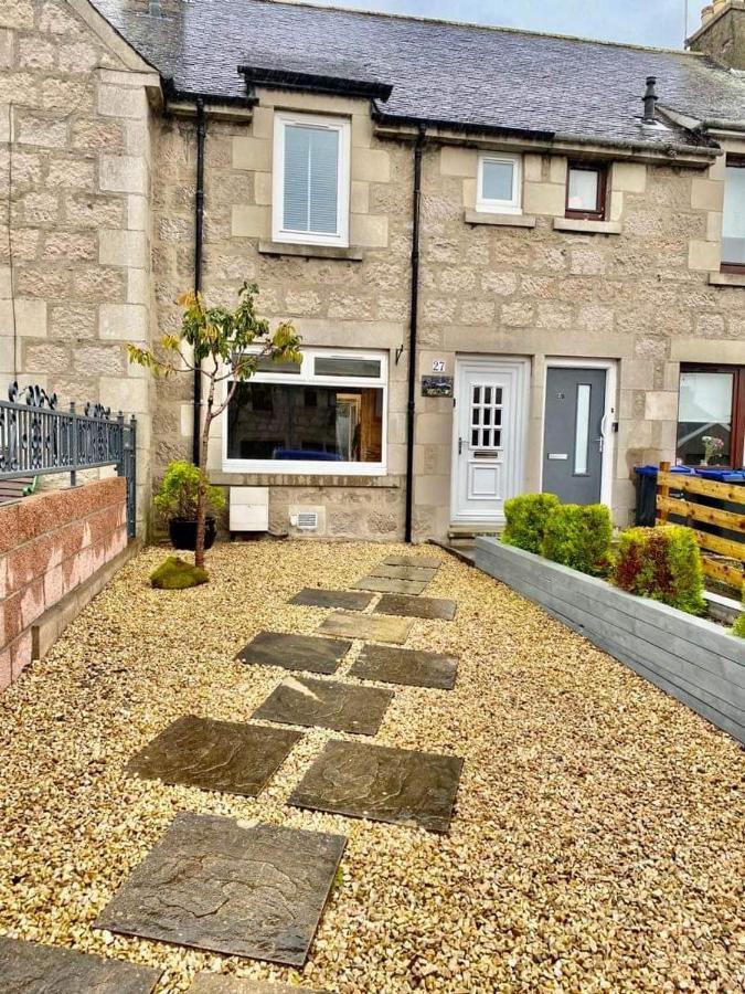 Claire'S Townhouse, Aberdeenshire, 3 Bedrooms Oldmeldrum Exteriör bild